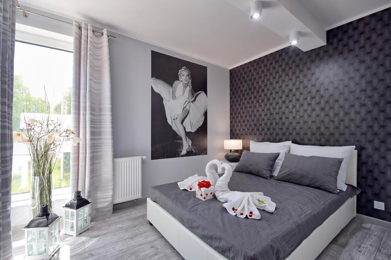 Sea-View Apartamenty Kolorowe Balkony เมียนซิดดรอแย ภายนอก รูปภาพ